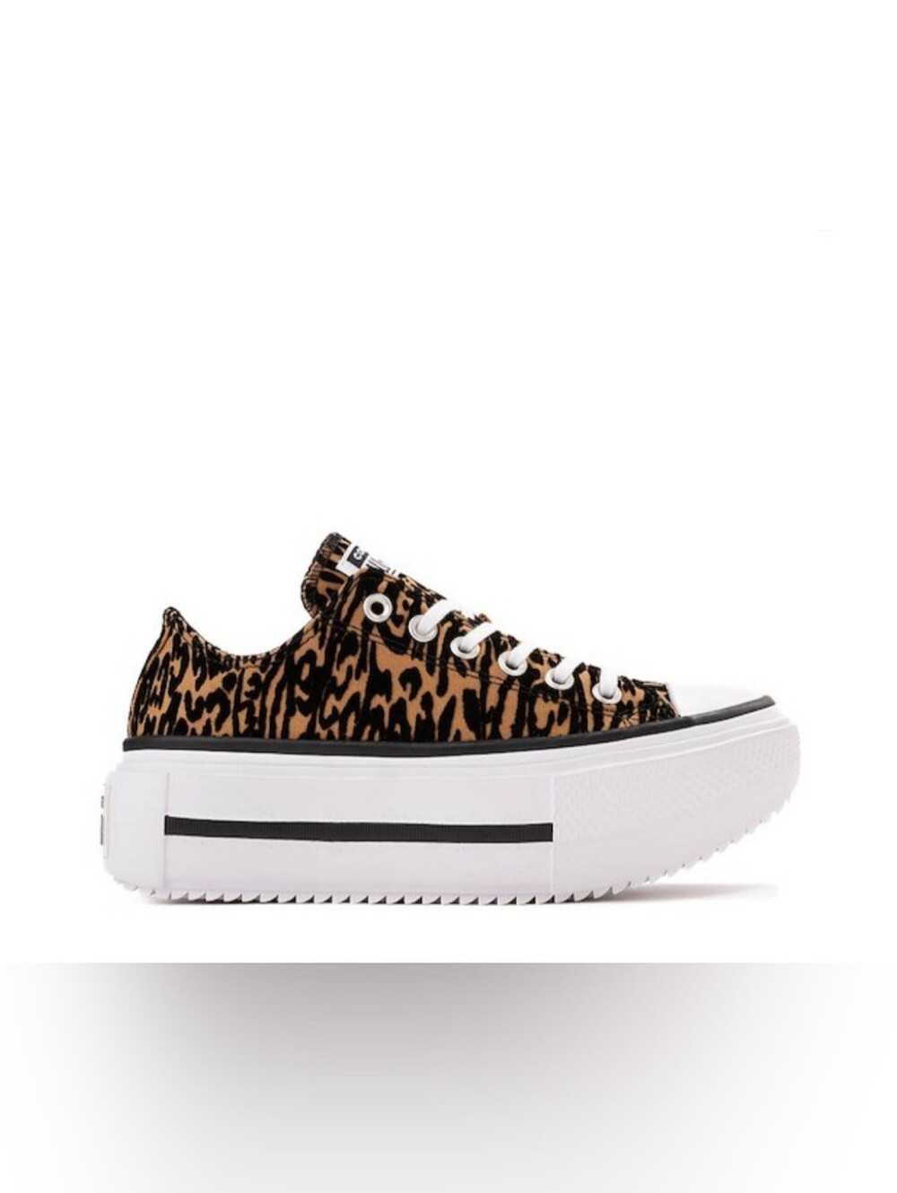 Converse All Stars  Leopard Print Double Stack Platform Low Top  Sneaker UNISEX